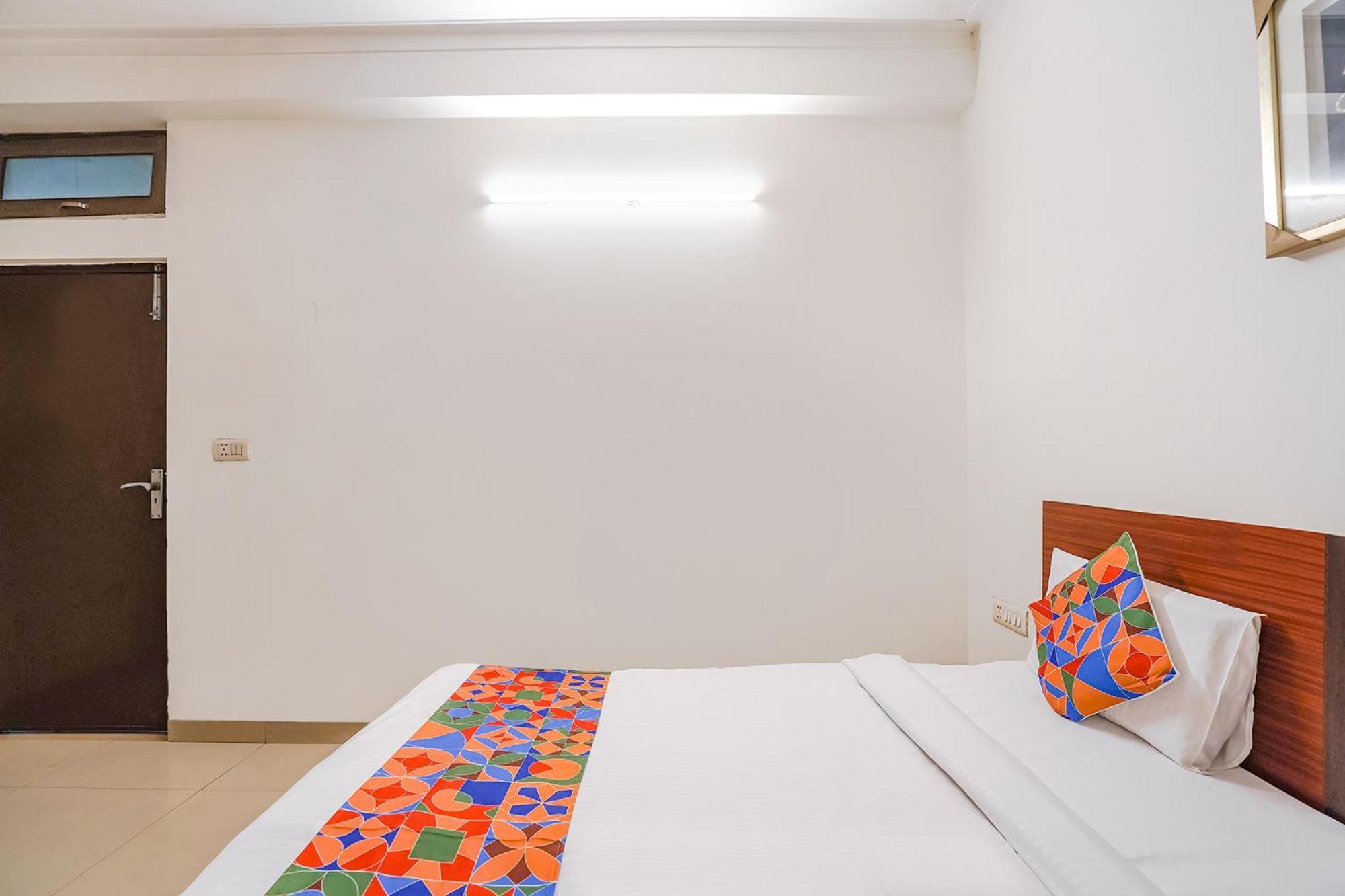 Fabhotel Sai Residency Агра Екстер'єр фото